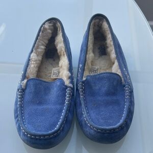 UGG Blue Suede Shoes with Textured Sole